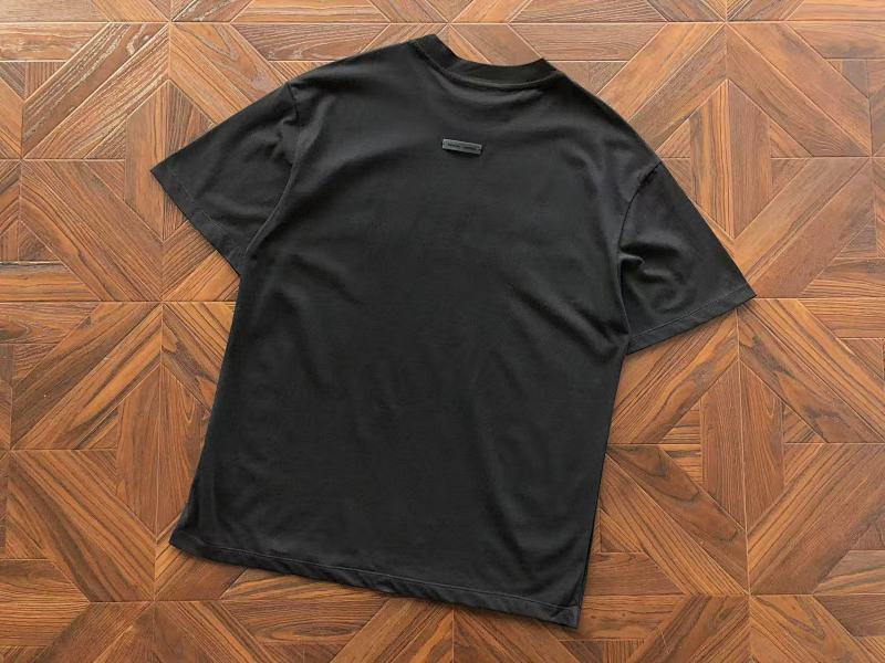 Essentials T-shirt 10
