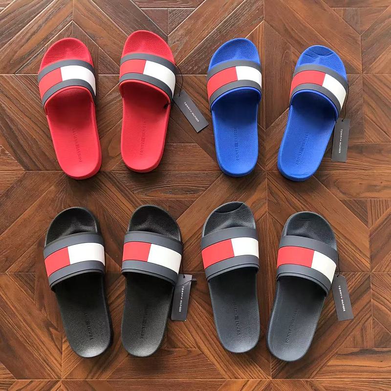 T ⭐⭐ ⭐ H⭐⭐ ⭐r Slippers 3