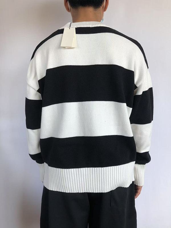 A⭐ I Sweater · 5