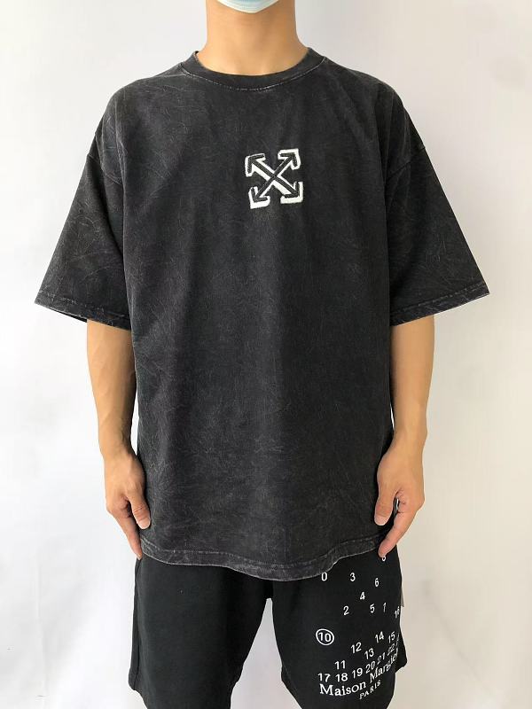 O⭐⭐-w⭐⭐te T-shirt · 2