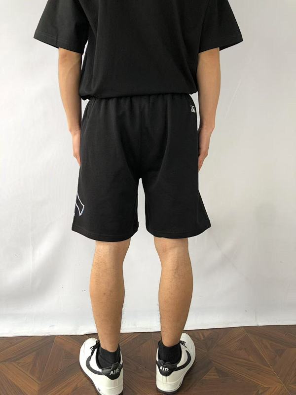 M⭐ B Shorts · 4