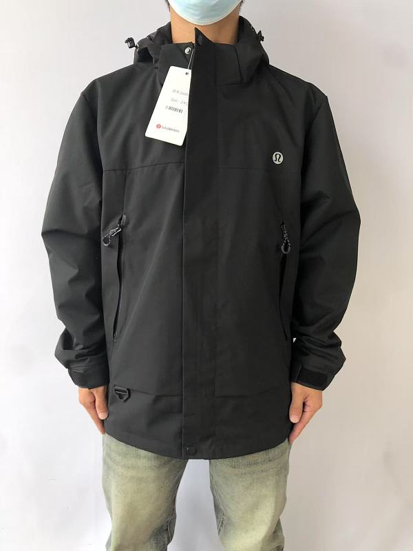 L⭐ ⭐ Ul⭐ M⭐ N Jacket · 3