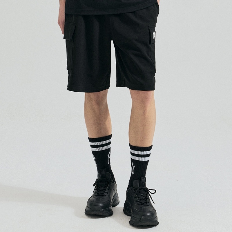 M⭐ B Shorts · 4