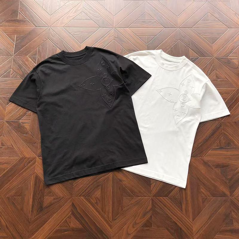 L⭐ T-shirt · 5