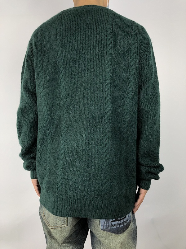 T ⭐⭐ ⭐ H⭐⭐ ⭐r Sweater · 3