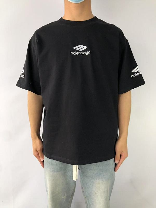 B⭐l⭐⭐⭐ia⭐a T-shirt · 2
