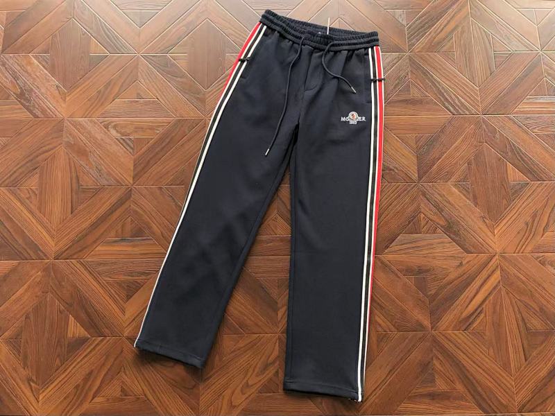 M⭐⭐⭐⭐⭐r Trousers · 6
