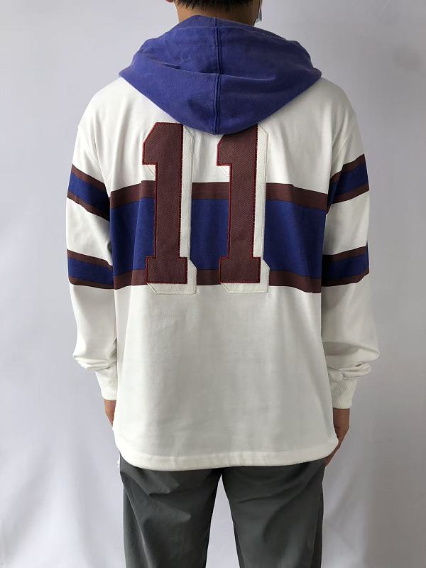 C⭐rt⭐⭐z Hoodie · 4