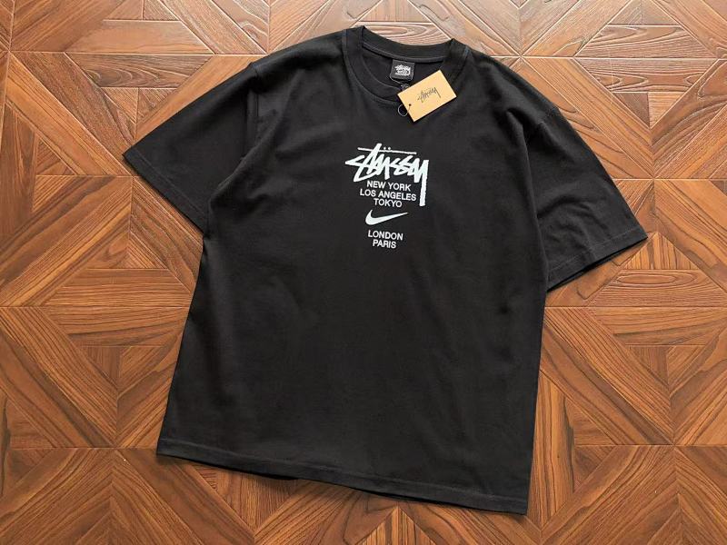 Stussy X N⭐ K⭐ T-shirt 9