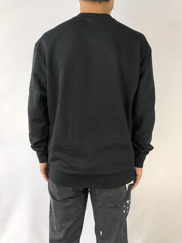 On Ru⭐ ⭐ I⭐ G Sweater · 3