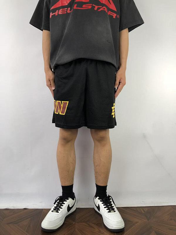 Er⭐ C Em⭐ Nu⭐ L Shorts · 2