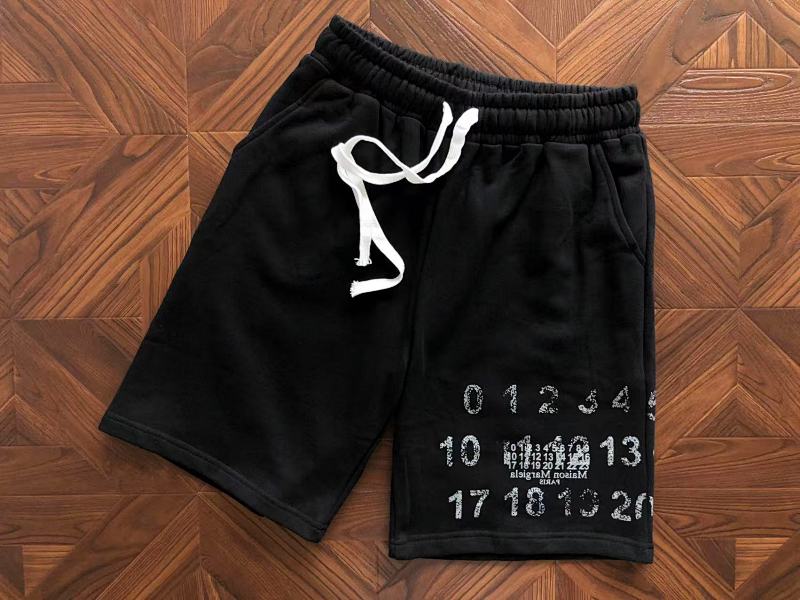 M⭐ Is⭐ N M⭐ R⭐ Ie⭐ A Shorts · 6