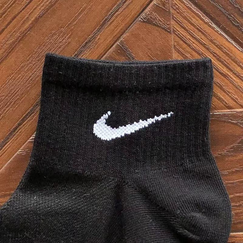 N⭐ K⭐ Socks 11