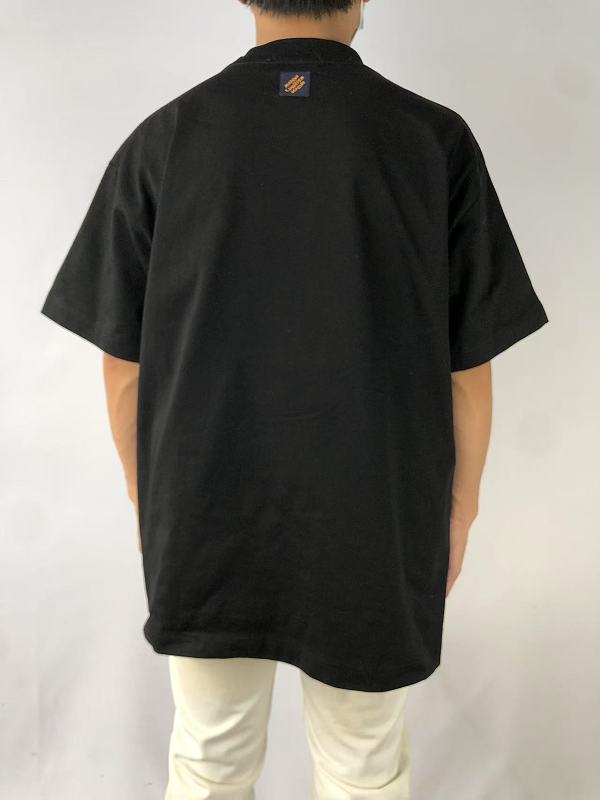 L⭐ T-shirt · 3