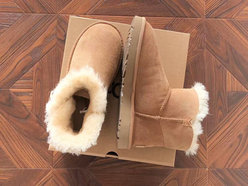 U⭐g Shoes 9