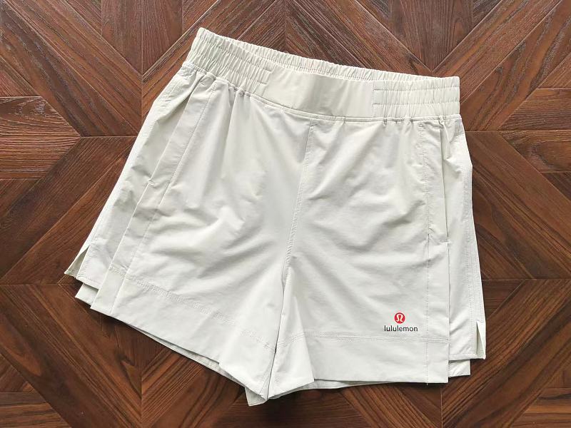L⭐ ⭐ Ul⭐ M⭐ N Shorts · 6