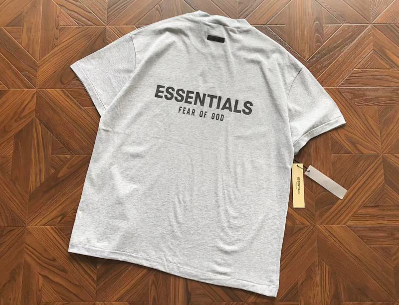 Essentials T-shirt 8