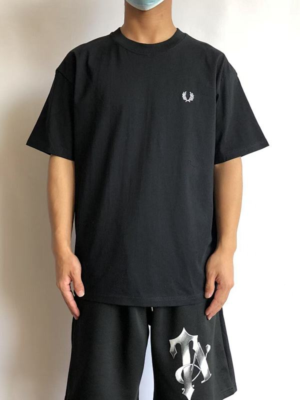 Fred Perry T-shirt · 4