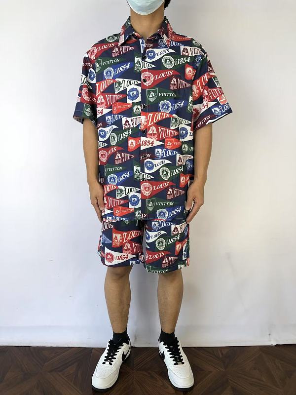 L⭐ T-shirt Shirt Shorts · 6