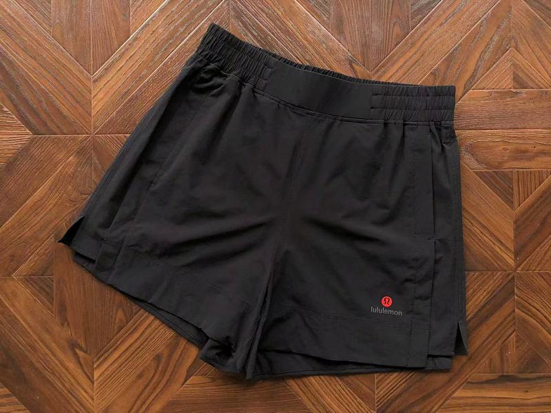 L⭐ ⭐ Ul⭐ M⭐ N Shorts · 5