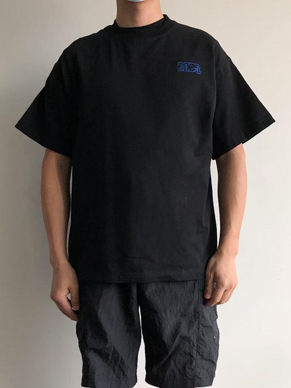 Sale ←128 D⭐ O⭐ T-shirt · 3