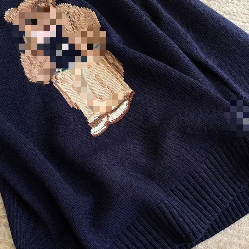 ##Men's Bear Crewneck Sweater P 7