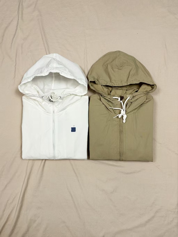 ##Women's Hooded Jacket Z 4