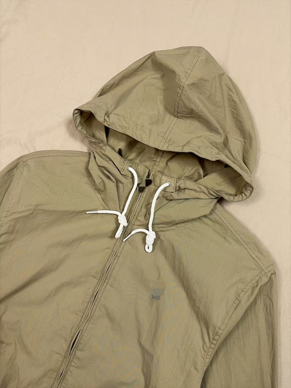 ##Women's Hooded Jacket Z 7
