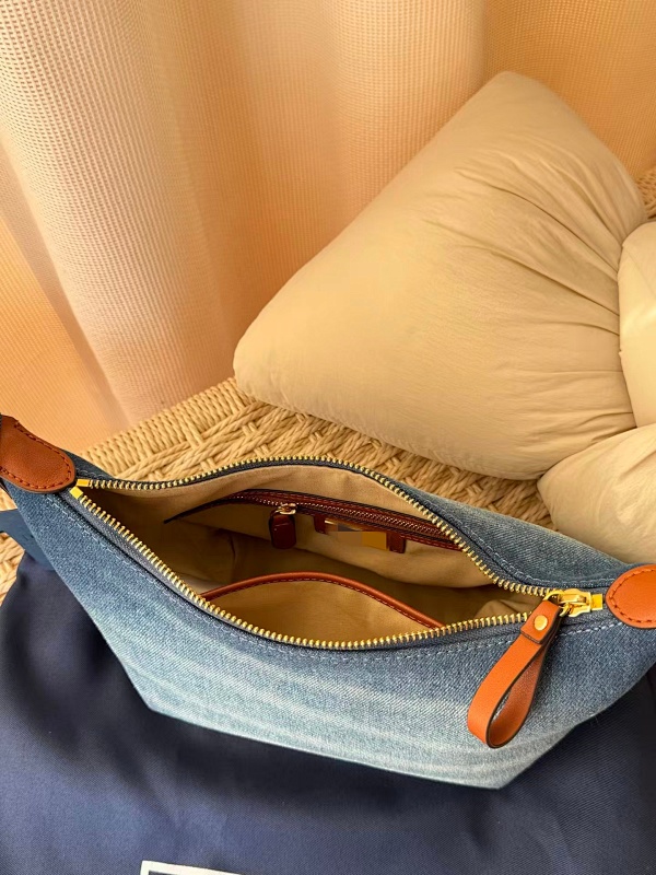 ## Denim Lunch Box Bag V 4