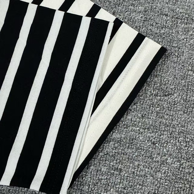 .00## Striped Knitted Short-sleeved T-shirt T E 6