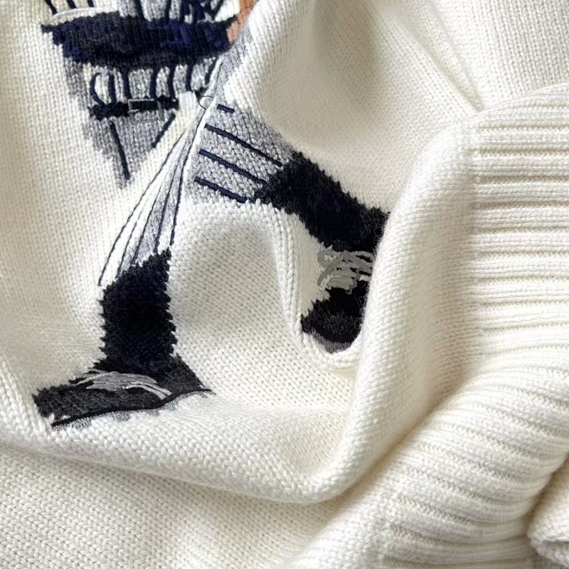 ##Bear Intarsia Knit Crewneck Sweater 808 P 12