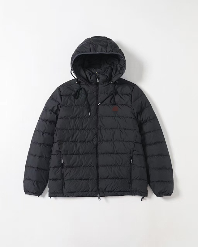 ## Detachable Hooded Down Jacket W43 X 3