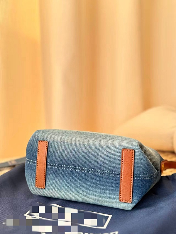 ## Denim Lunch Box Bag V 6