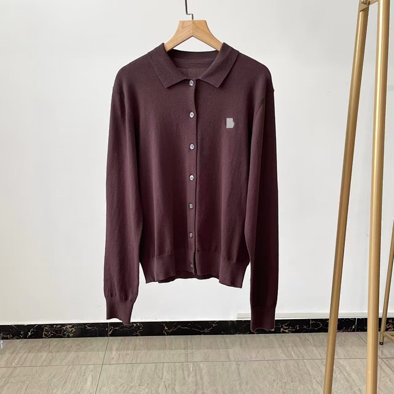 ## Women's Collar Cotton Cardigan 16 P 8