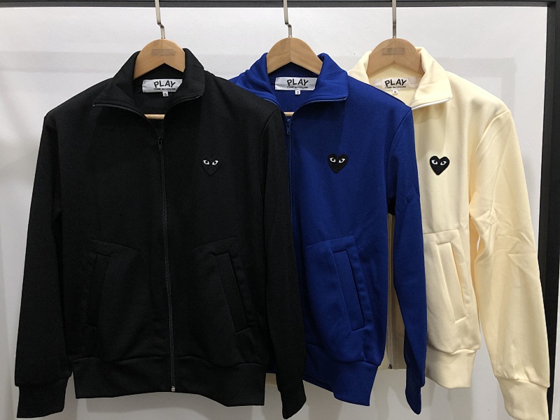 Sweatshirt With Black Big Heart，P25 2
