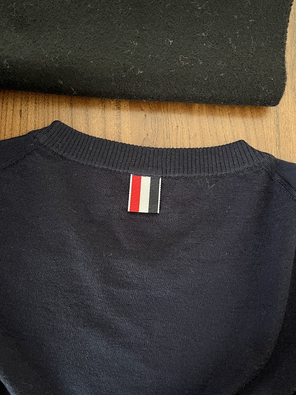 T-b Sweater P49 4