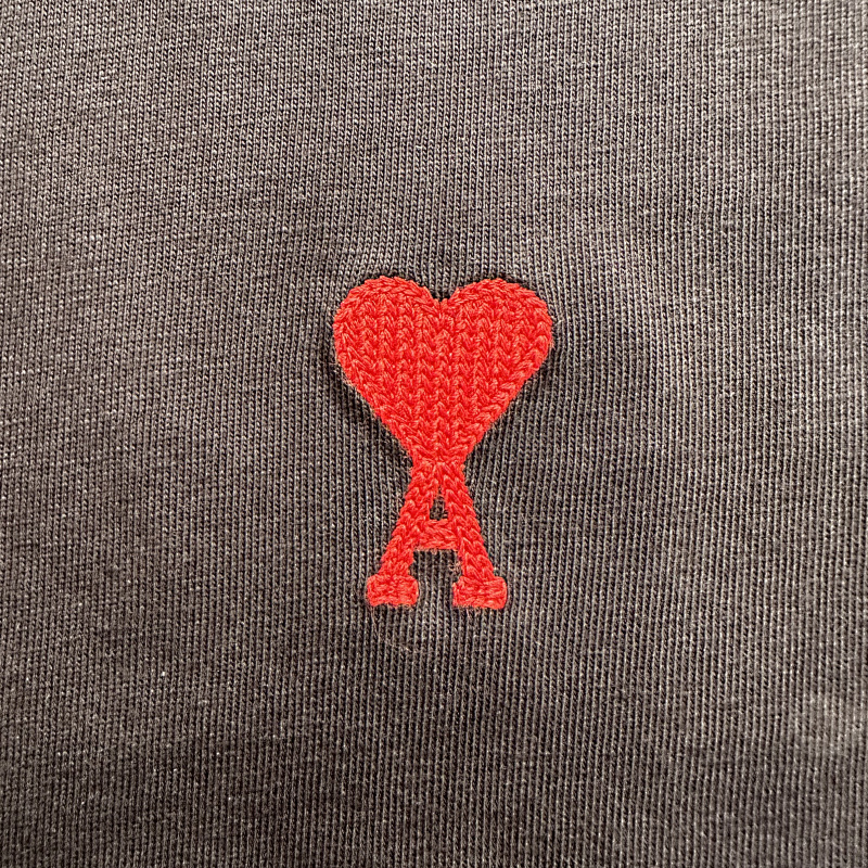 Ami Small Red Heart Tshirts, P15 12
