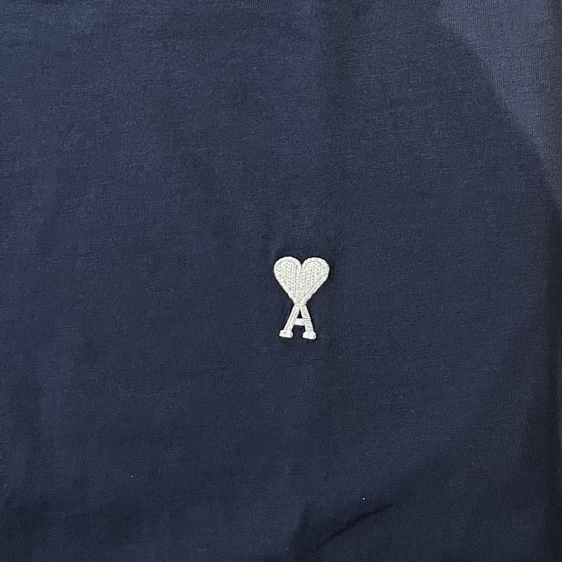 Ami Small White Heart Tshirt, P15 8