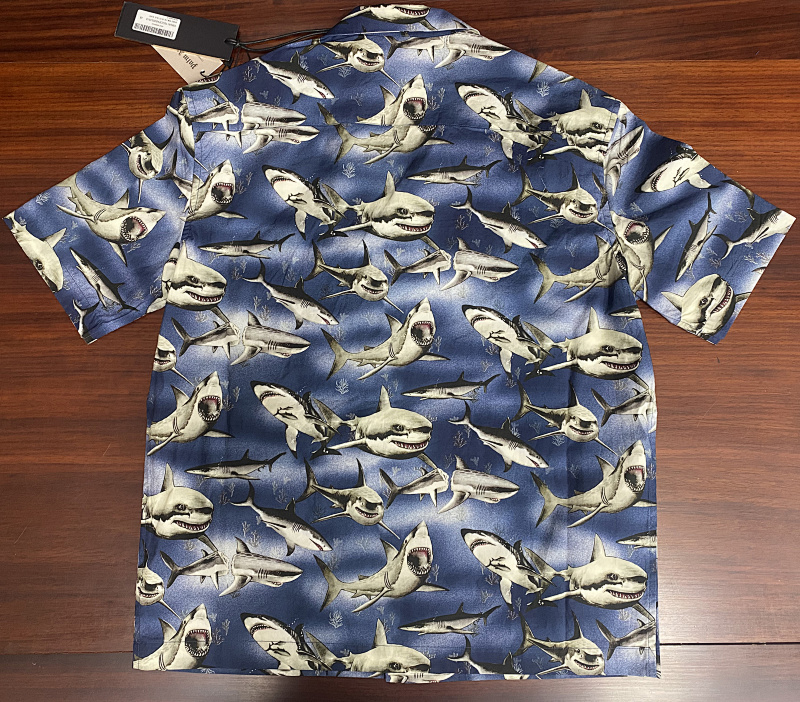 Shark shirt，P30 4