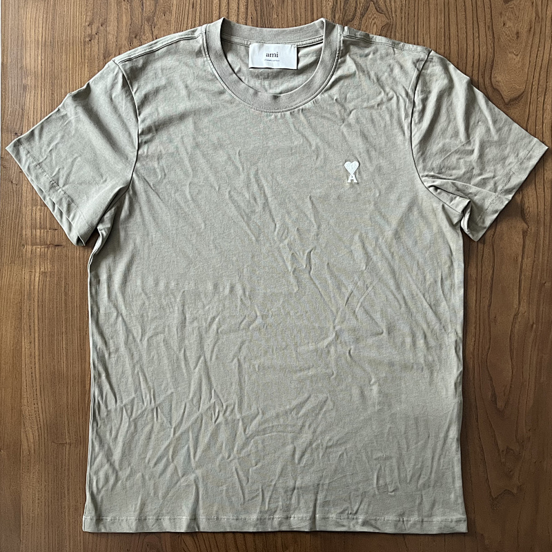 Ami Small White Heart Tshirt, P15 4