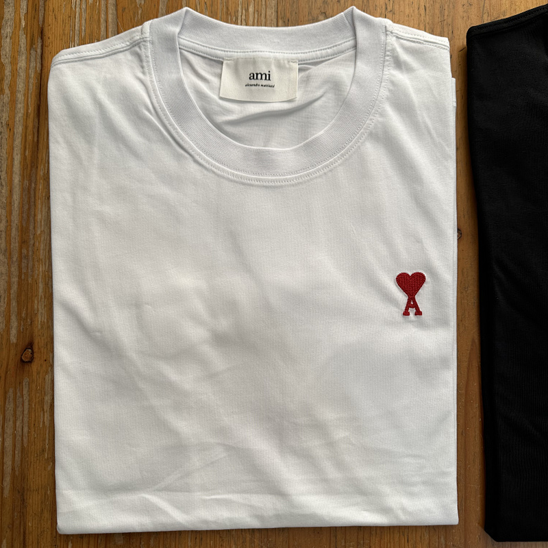 Ami Small Red Heart Tshirts, P15 7