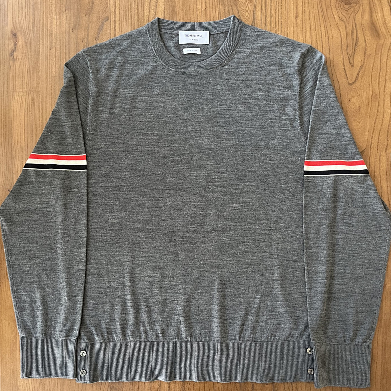 T-b Sweater P49 4