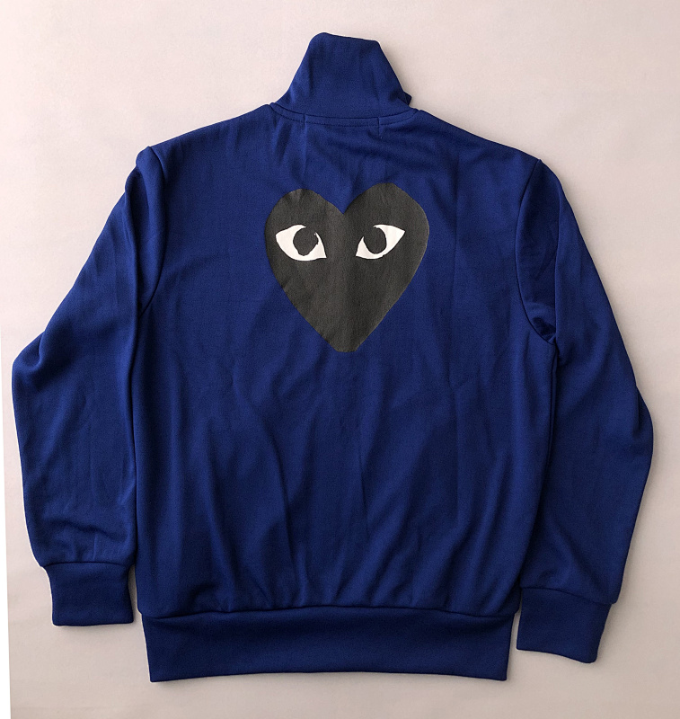 Sweatshirt With Black Big Heart，P25 12