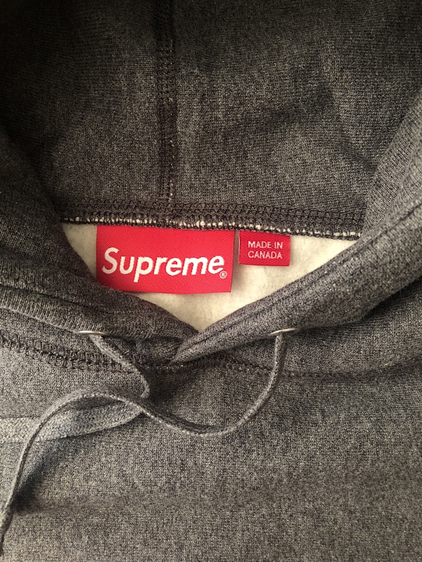 Supreme Fw21, P32 12