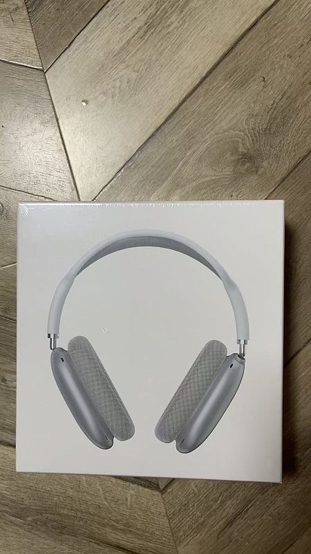 Max 8