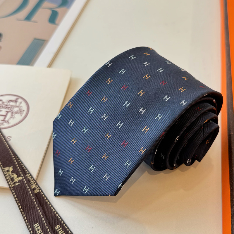 Necktie 448 - 3 · 2