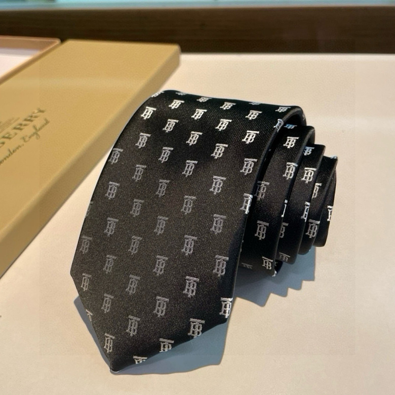 Necktie 369 - 3 · 3