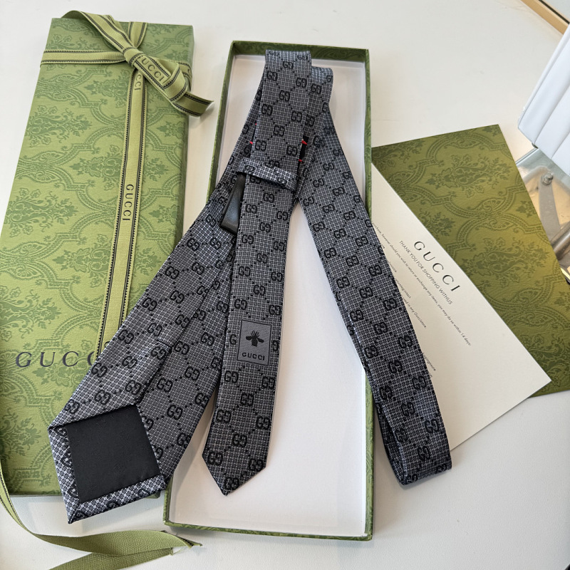 Necktie 412 - 4 7