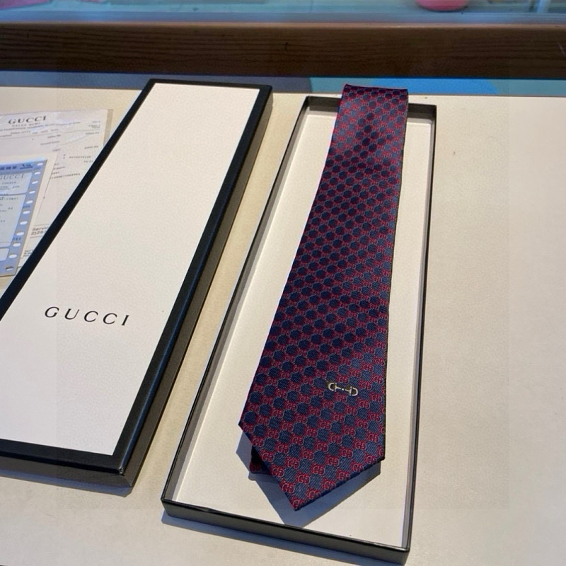 Necktie 350 - 2 · 6