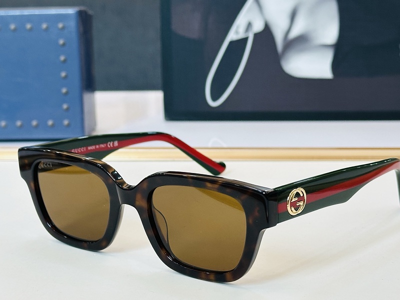 GG1548OA Sunglasses 4